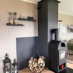 I Skinnelv, Lyngen Tatil Evi