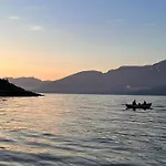 I Skinnelv, Lyngen