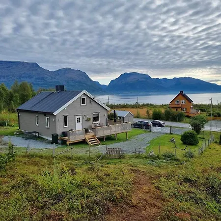 I Skinnelv, Lyngen * Skinnelv