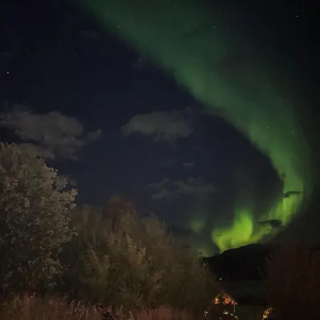 I Skinnelv, Lyngen Casa de Férias Skinnelv